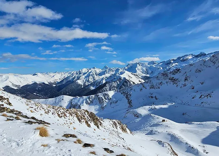 T3 Duplex Cures Ou Vacances, En Plein Centre-ville Allee D'ethigny *