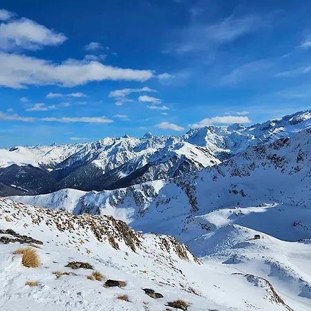 T3 Duplex Cures Ou Vacances, En Plein Centre-ville Allee D'ethigny *