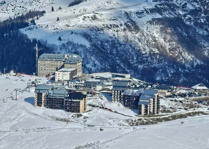 T3 Duplex Cures Ou Vacances, En Plein Centre-ville Allée D'ethigny Apartamento Bagnères-de-Luchon
